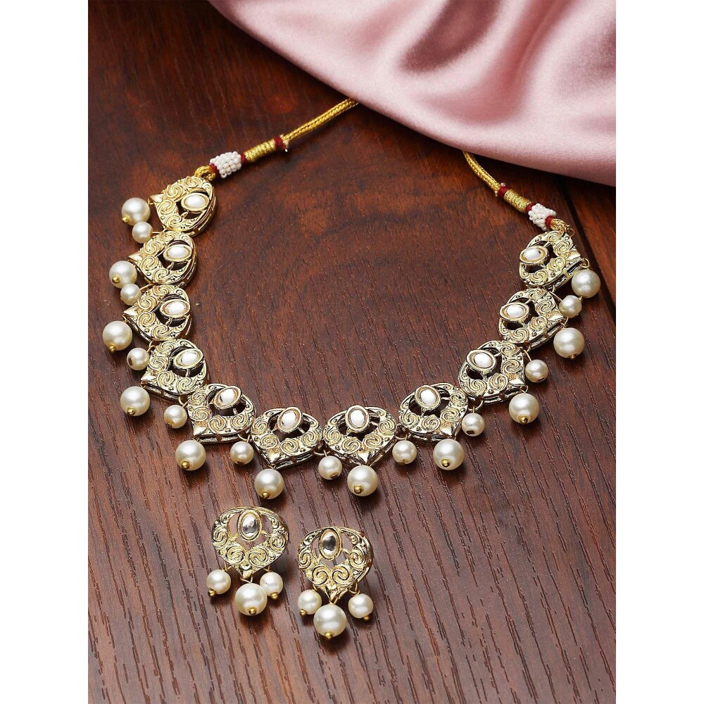 Pearl Studded Necklace