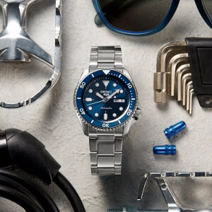 Premium Men's Seiko Watch (SG-221)