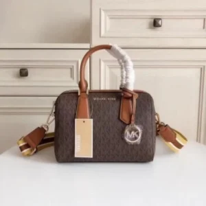 Trendy Michael Kors Handbag For Women (BT116)