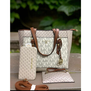 Classy Michael Kors Handbag For Women (J971)