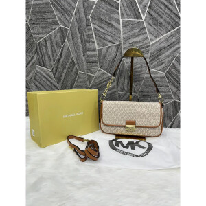 Classy Michael Kors Handbag For Women (J1177)