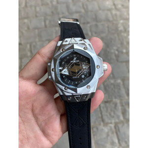 Trendy Hublot Watch For Men (BH909)