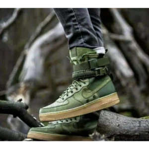 Stylish Nike Air Force 1 Special Field Shoes For Men (LL567)