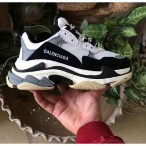 Premium Balenciaga Triple S Grey Black Shoes For Men (SW5695)