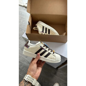 Stylish Adidas superstar originals Shoes For Men (S1H13)