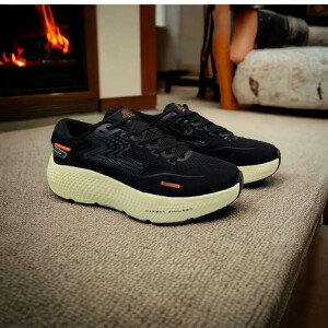 Stylish Skechers Go Max Road Shoes For Men (S1H43)