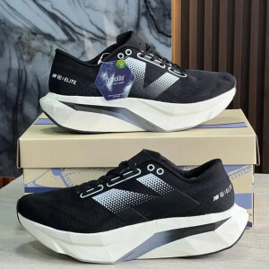 New Balance Sc Elite Shoes For Men (SL77)