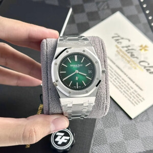 Audemars Piguet Watch For Men (SG522)