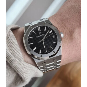 Audemars Piguet Watch For Men (SG523)