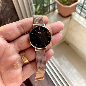 Daniel Wellington Watch For Women (ZS56)