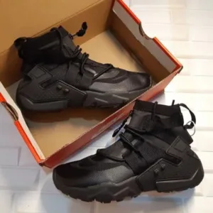 Nike Huarache Grippe Gs Triple Black Shoes For Men (BOT69)