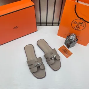 Hermes Paris Oran Flats With OG Box & Carry Bag H38-41 Khakhi Slide For Women (BSF401)