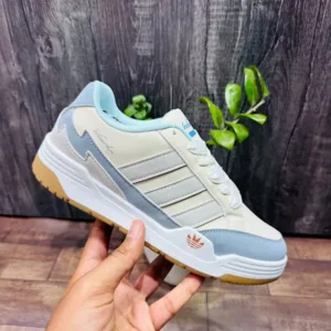 Adidas Originals Cream Grey Casual Low Sneakers For Men (LAZ450)