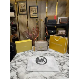 Michael Kors Handbag For Women (BOT915)