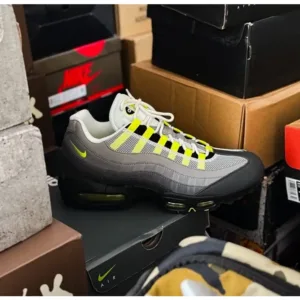 Nike Air Max 95 Neon Shoes For Men (SL568)