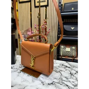 Yves Saint Laurent Handbag For Women (BOT873)