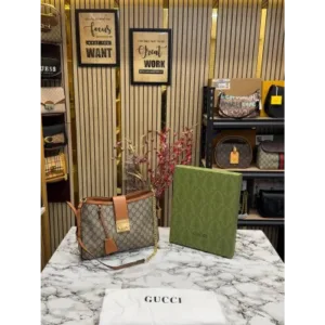 Gucci Handbag For Women (BOT997)