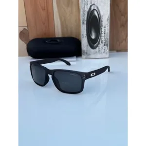 Oakley Sunglasses (ETS317)