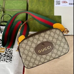 Gucci Shoulder Bag For Women (BSF986)