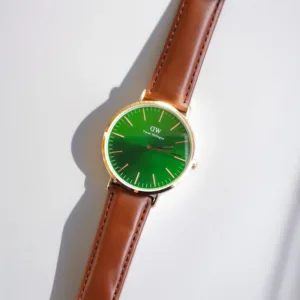 Stylish Daniel Wellington Watch For Men (LAB823)