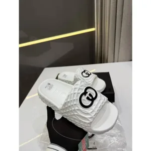 Gucci Flip Flops For Men (MGC12)