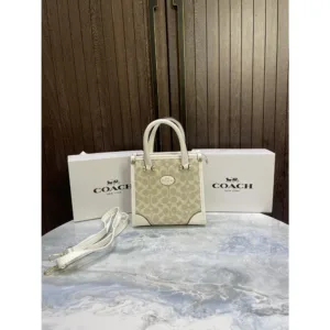 Coach Handbag With Extra Belt And Folding Box For Women (SZ771)
