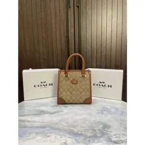 Coach Handbag With Extra Belt And Folding Box For Women (SZ772)