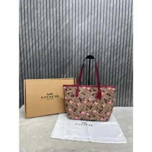 Stylish Coach Handbag With OG BoxFor Women (FT697)