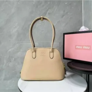 Trendy Miu Miu Tote Bag Embossed Logo With Dust Bag For Women (CSO1422)