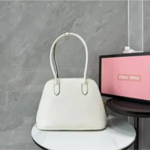 Trendy Miu Miu Tote Bag Embossed Logo With Dust Bag For Women (CSO1423)