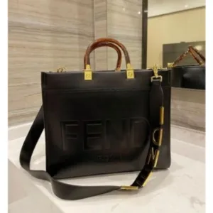 Stylish Fendi Roma Leather Handbag For Women (FT617)