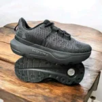 Under Armour Infinite