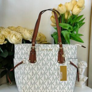 Trendy Michael Kors Voyager Tote Bag With Side Pocket & Dust Bag For Women (LAB1314)