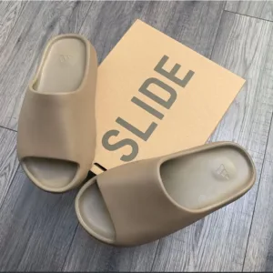 Adidas Yeezy Slides