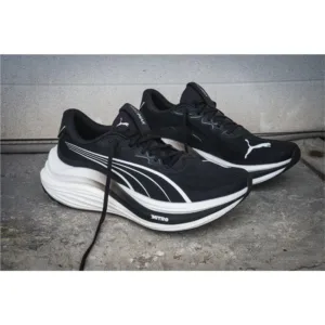 Puma Deviate Mag