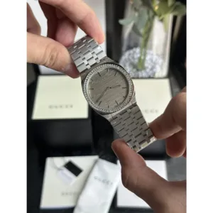Gucci 25H Watch