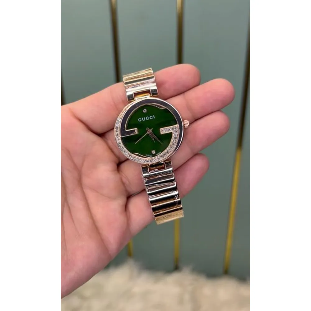 14 Gucci Watch