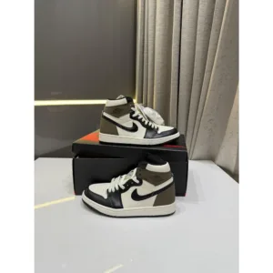 Nike Air Jordan Retro