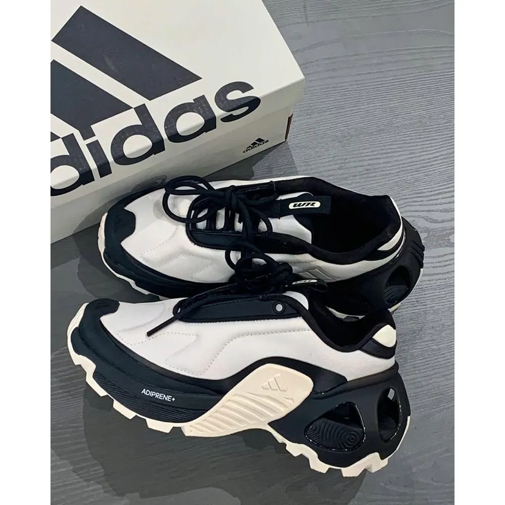 Adidas Wonder